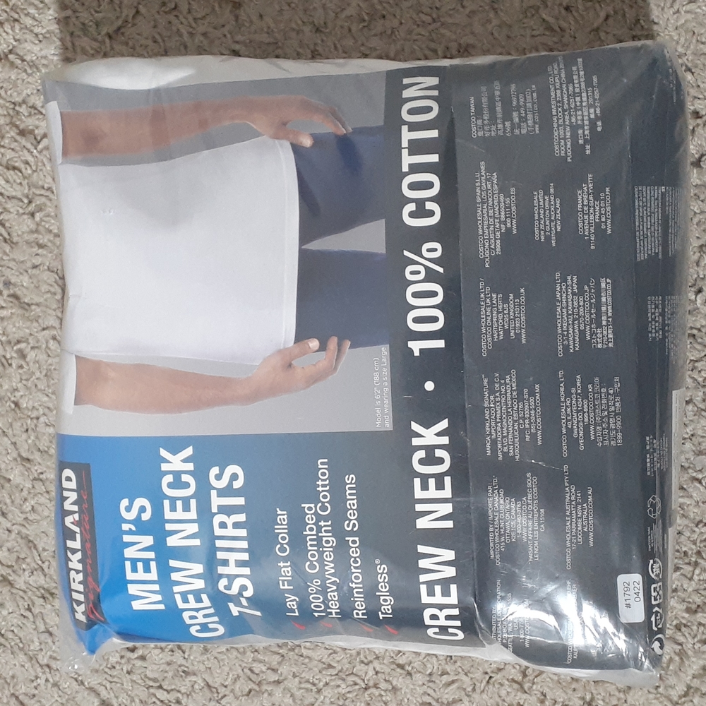 Kirkland Pack of 6 Men's Crew Neck Undershirts - Large - White -Open…
